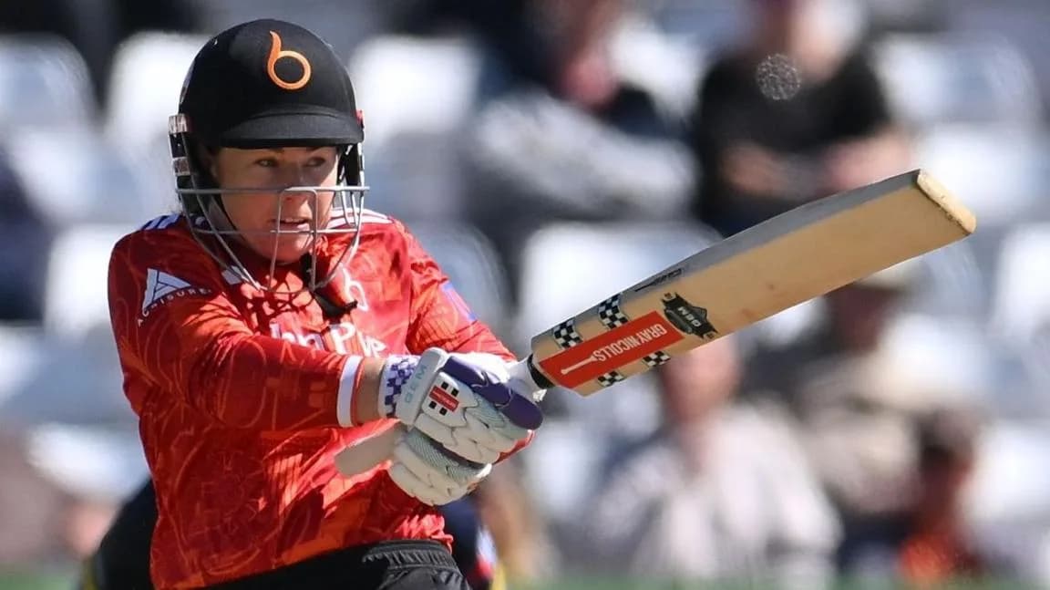 Beaumont's 99 powers Blaze to commanding One-Day Cup victory