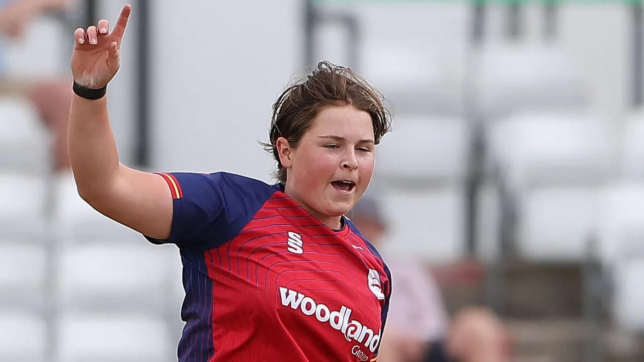 Grace Scrivens Commits Future to Essex Women with 2028 Deal