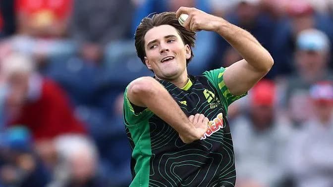 James Coles Earns First England T20 Call-Up for India Series