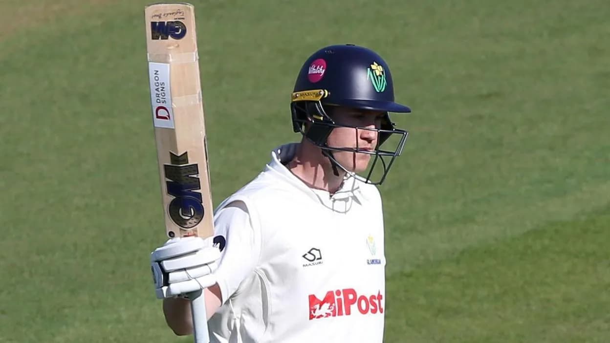 Kellaway's maiden ton rescues Glamorgan after horror start