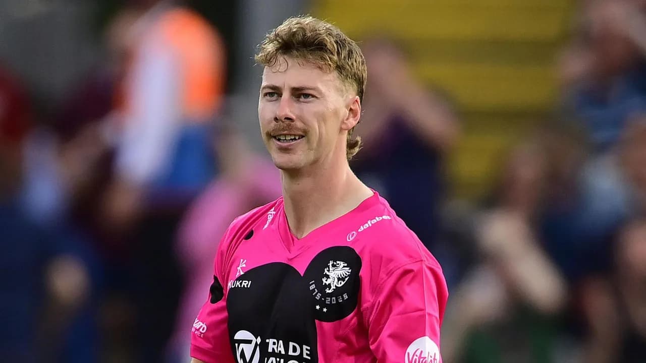 Meredith's Australia Call-Up Leaves Somerset Short for Blast Start