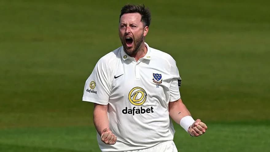 Robinson's England Redemption Arc Gathers Pace