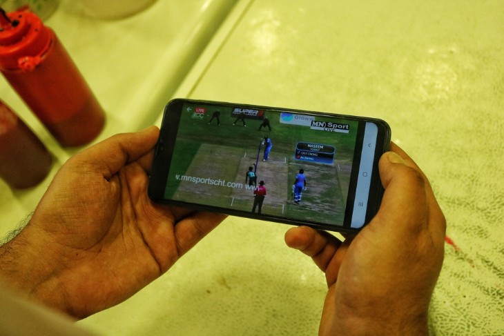 Social Media and Cricket: Connecting Fans and Players